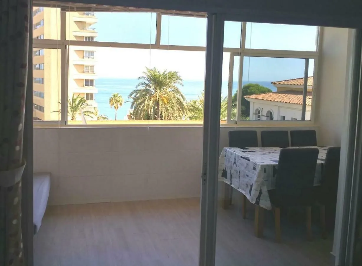 Precioso Apartamento Frente Al Mar Benalmadena Apartment