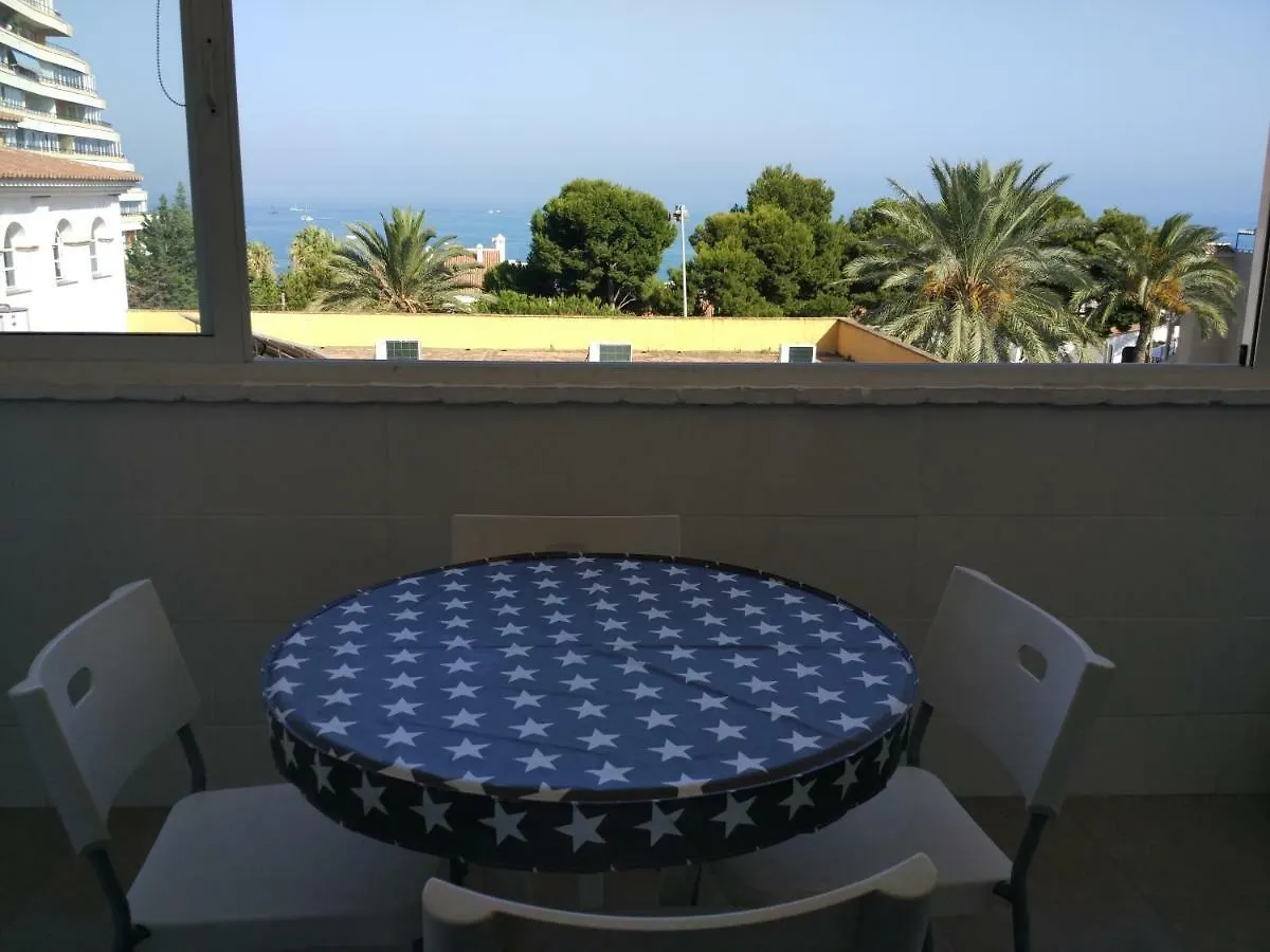 Precioso Apartamento Frente Al Mar Benalmadena